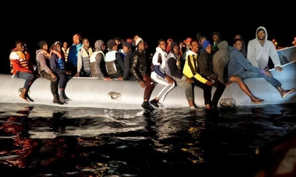 Μέλη ΜΚΟ έκρυβαν τους μετανάστες σε σπηλιές και σε δάση νησιών